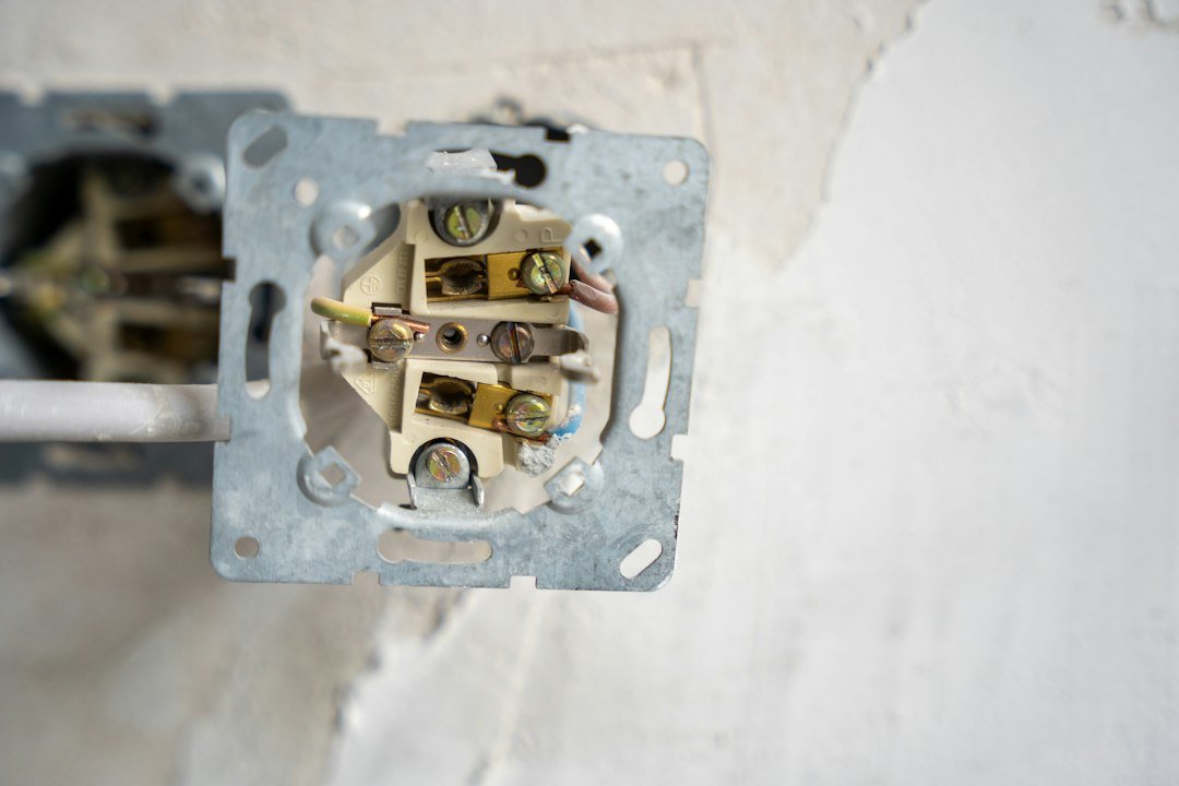 Electrical outlet wiring repair and upgrade